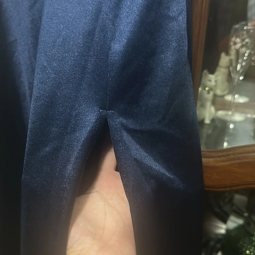 Windsor Elegant Navy Blue Evening Gown - Picture 2 of 5